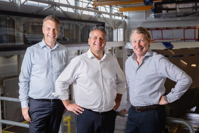 Daan Balk flanked by new Balk Shipyard CEO Even Kortmann (l) and CFP Ronald Frijling