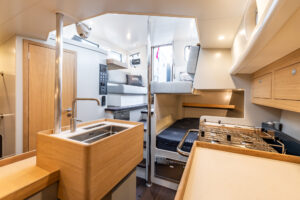 Foto KM Yachtbuilders