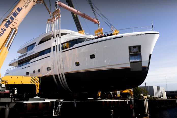 Ad Astra Foto Moonen Yachts